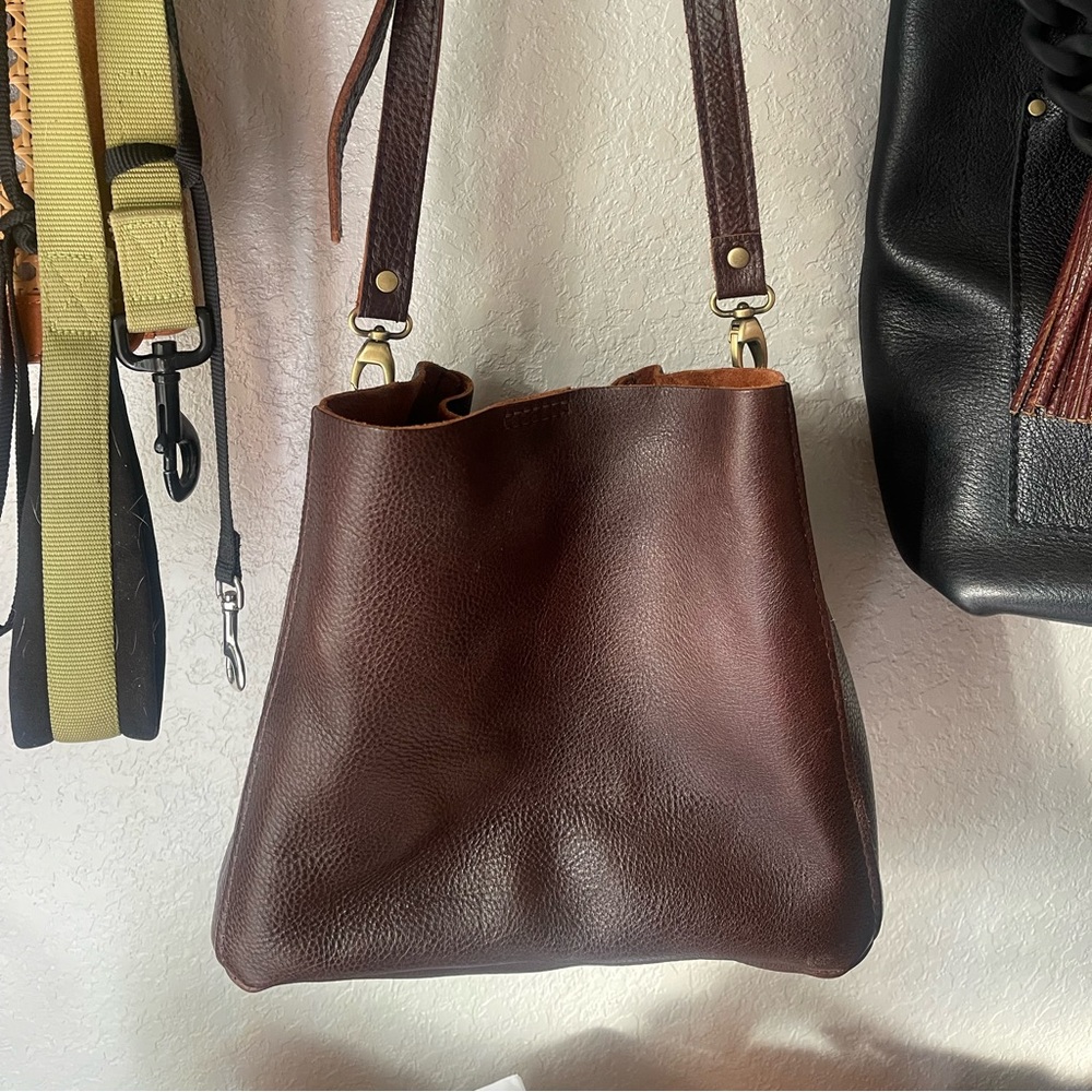 Portland leather good butterfly bag in ColdBrew EUC